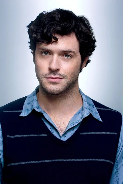 A headshot of Brendan Hines as Eli Loker from the TV show Lie to Me